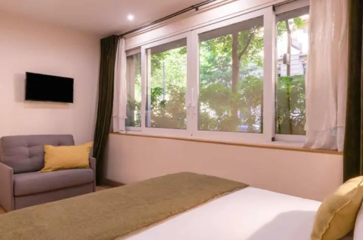 CMG Très bel appartement 7P - Auteuil/ Michel Ange Paris France