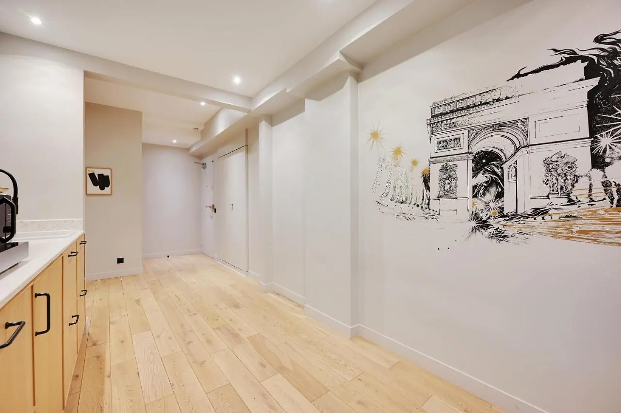 CMG Très bel appartement 7P - Auteuil/ Michel Ange Paris